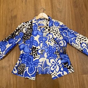 Blue, black, and white floral print button down blouse, never worn with no tags